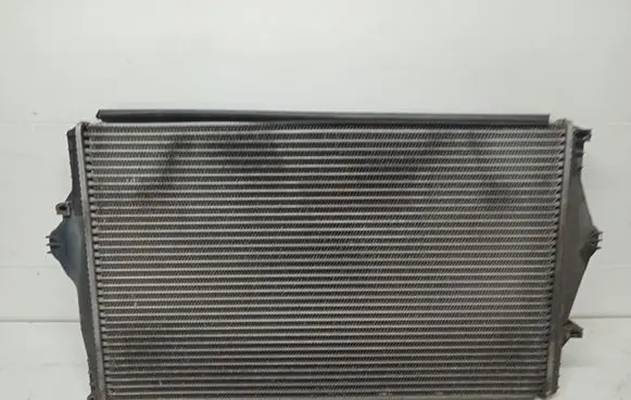 Volvo S60 Intercooler radiator 8649471A