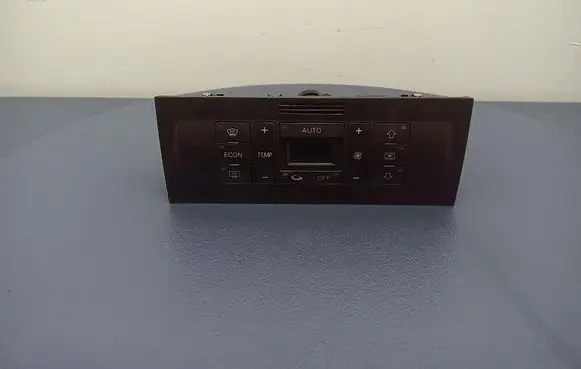 Audi A3 S3 8L Climate control unit 8L0820043H