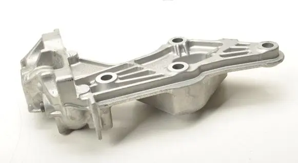 Volvo XC90 Engine mount bracket 31460910