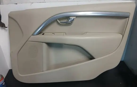 Volvo V70 Front door card panel trim 30649480