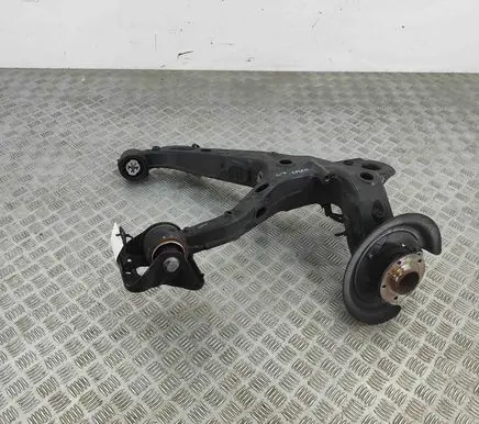 Citroen Jumpy Rear wheel hub 9858837480 9820770580