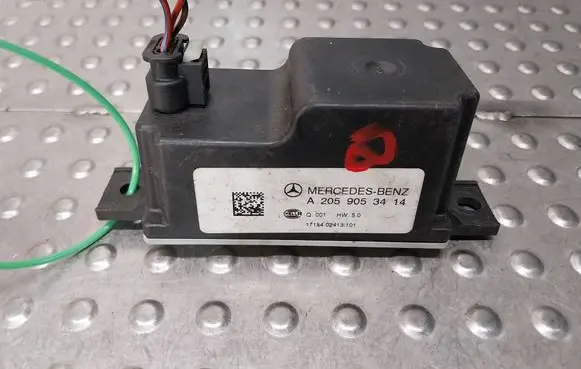 Mercedes-Benz E W213 Voltage converter/converter module A2059053414