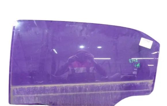Peugeot 301 Front door window glass four-door 