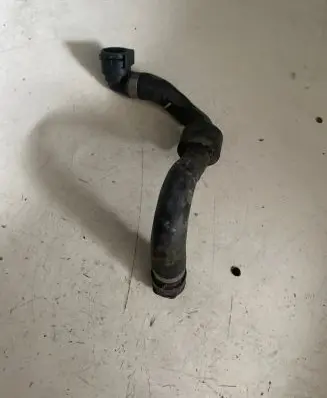 BMW X4 F26 Engine coolant pipe/hose 7617374 20073510