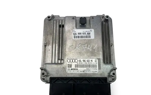 Audi A5 8T 8F Engine control unit/module ECU 03L906022MK 0281015583