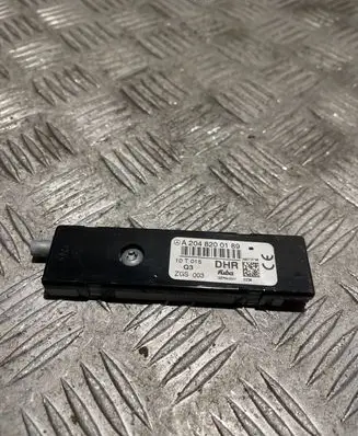Mercedes-Benz C W204 Antenna control unit A2048200189
