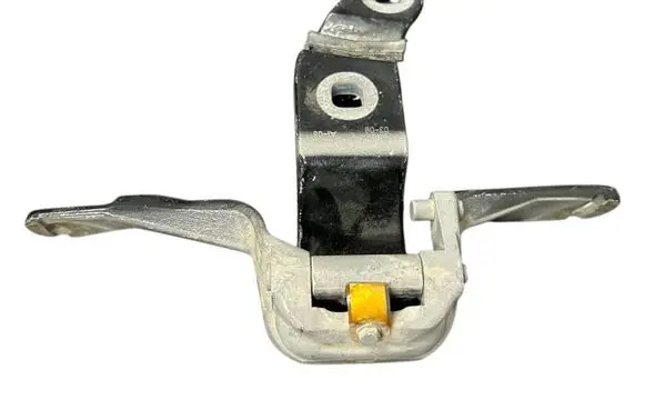 BMW 5 GT F07 Tailgate/trunk/boot hinge 7200534
