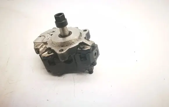 BMW 3 E90 E91 Fuel injection high pressure pump 0445010045