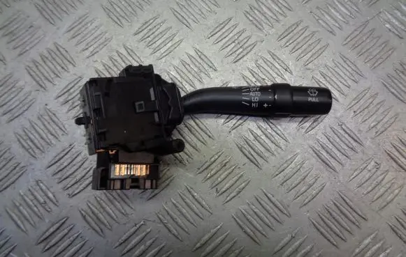 Toyota Avensis T250 Wiper switch 84652-05160