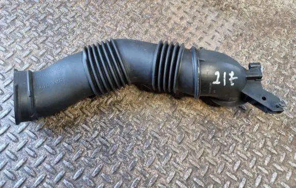 Ford Kuga I Intercooler hose/pipe AV619C623BC