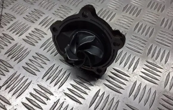 Suzuki Swift I Water pump BRAK