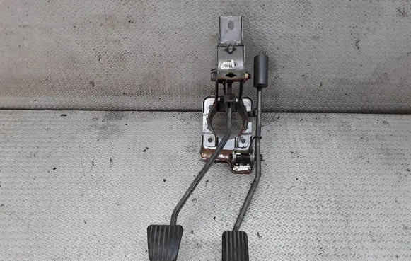 Chevrolet Aveo Pedal assembly 