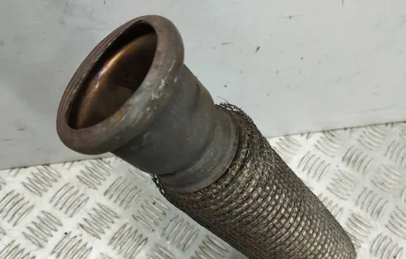Volkswagen Golf VII Exhaust flexible connection 