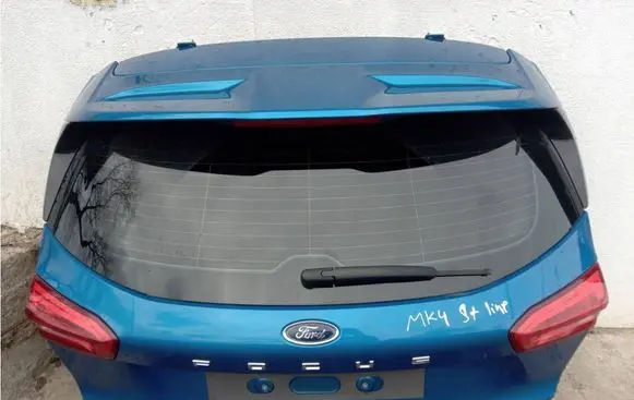 Ford Focus Tailgate/trunk/boot lid
