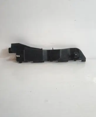 Front bumper mounting bracket