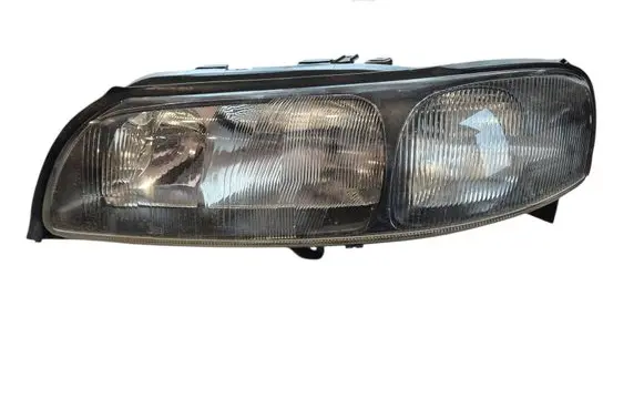 Volvo XC70 Headlight/headlamp 8620686 89004805 14200025