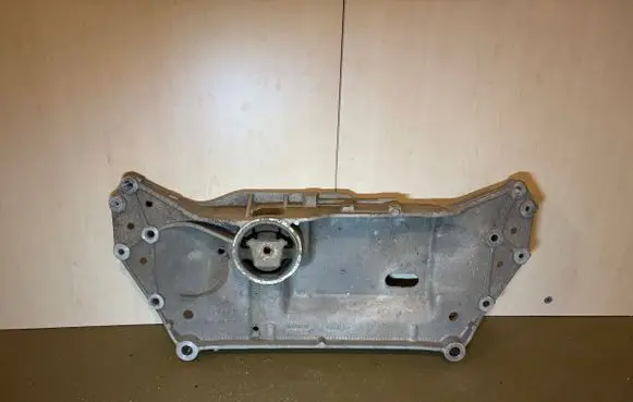 Skoda Octavia Mk2 (1Z) Front subframe 1K0199369F