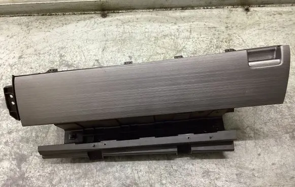 Honda CR-V Glove box 77330SWWG010M1 C4721170 9767M0010