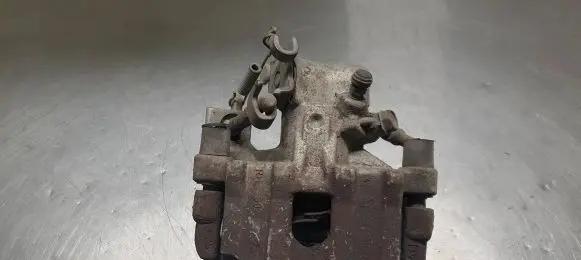 Toyota Yaris Rear brake caliper