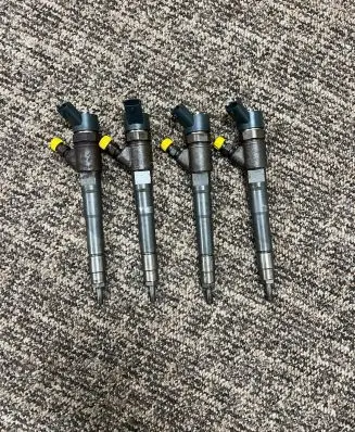 Iveco Daily 45 - 49.10 Fuel injector 504389548