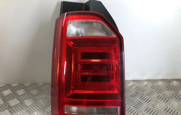 Volkswagen Transporter - Caravelle T6 Rear/tail lights set 7E0945207E 2KK01233701