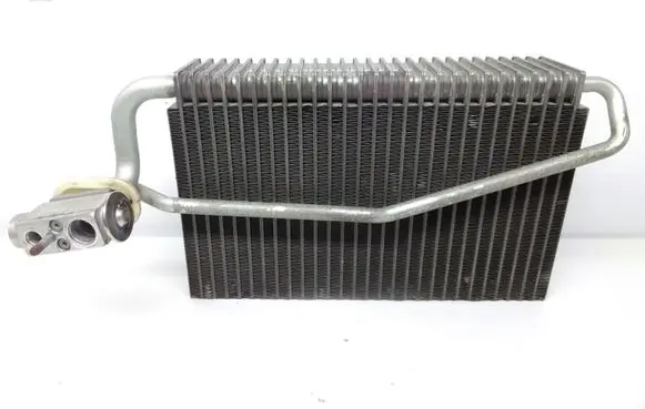 Mercedes-Benz CLK A209 C209 Air conditioning (A/C) radiator (interior) A2098300258 E8792004B 4349065