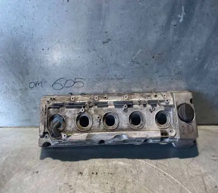 Mercedes-Benz E W124 Rocker cam cover A6050160105