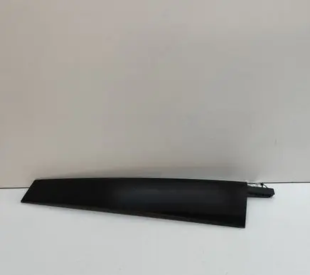 Volkswagen Multivan T6 Front door glass trim molding 7T0837902
