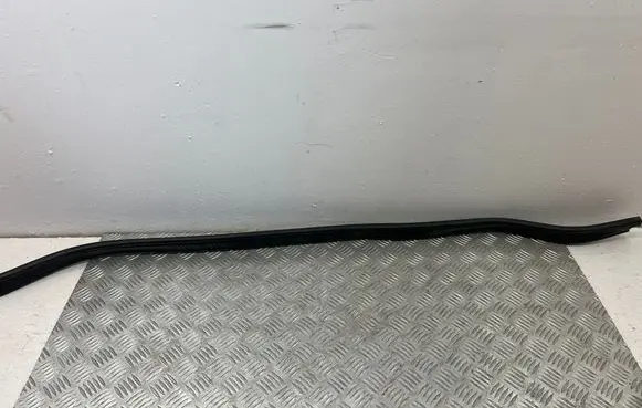BMW 2 F46 Engine compartment rubber 7300516