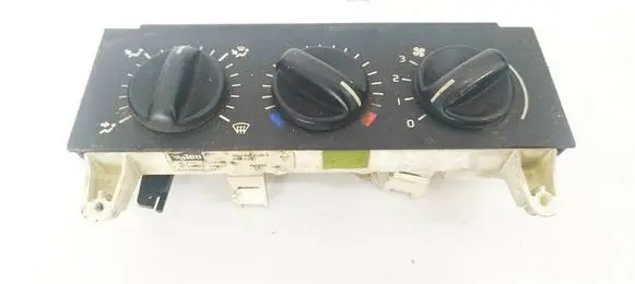 Renault Master II Climate control unit 133761F 101052