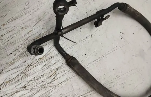 Volkswagen Multivan T5 Power steering hose/pipe/line 
