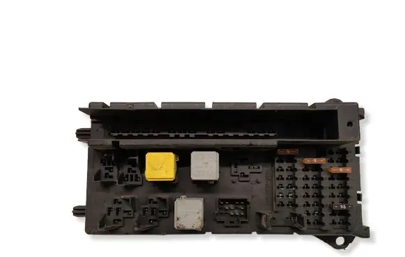 Mercedes-Benz Sprinter W906 Fuse module A9065454701