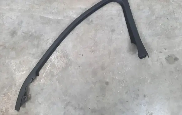 Other front door trim element