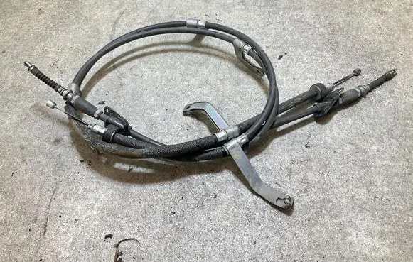 KIA Ceed Hand brake release cable 