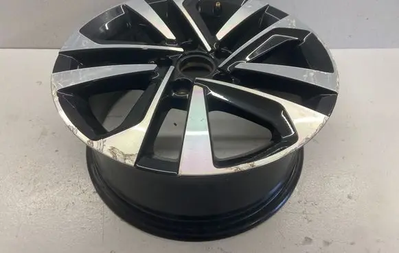 Volkswagen Golf VIII R16 alloy rim 5H0601025T
