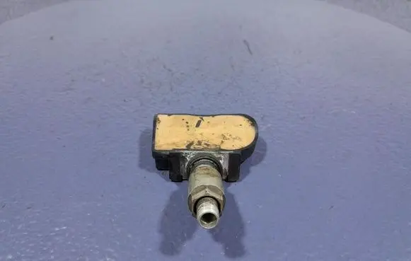 Alfa Romeo Stelvio Tire pressure sensor A2C97145802