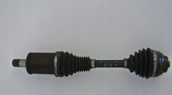 BMW X1 E84 Front driveshaft 7591681