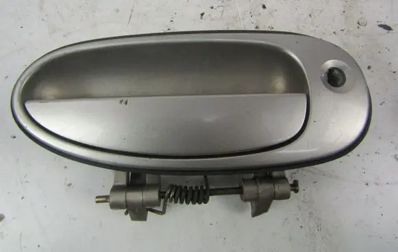 KIA Sephia Front door exterior handle 