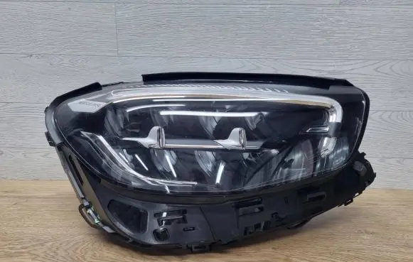 Mercedes-Benz E W213 Headlight/headlamp A2139067609