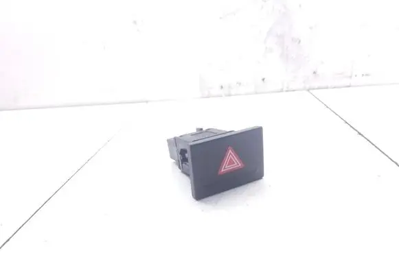 Volkswagen Touareg I Hazard light switch 7L6953235A