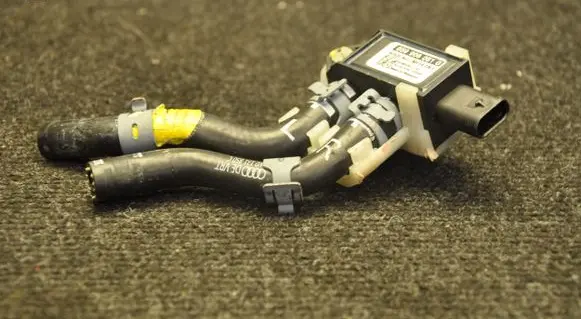 Audi A4 S4 B9 8W Exhaust gas pressure sensor 059906051G