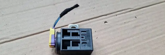 Audi Q5 SQ5 Battery relay fuse 4F0915519