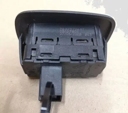 Citroen C5 Electric window control switch 96623726XT