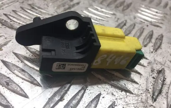Volkswagen PASSAT B6 Airbag deployment crash/impact sensor 5N0959351 8446