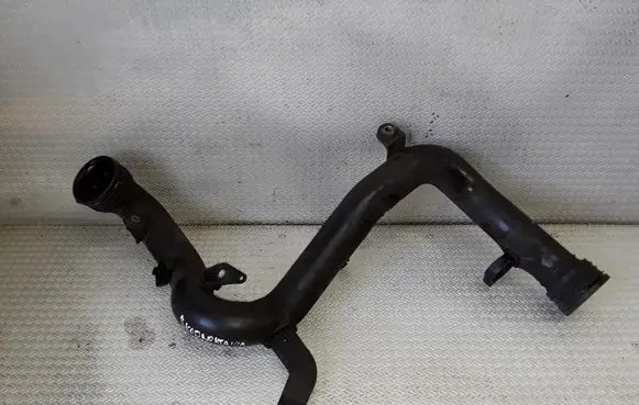 Skoda Octavia Mk2 (1Z) Air intake hose/pipe 1K0145770B
