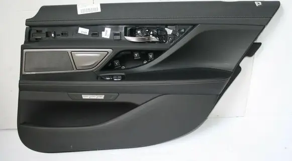 BMW 7 G11 G12 Rear door card panel trim 