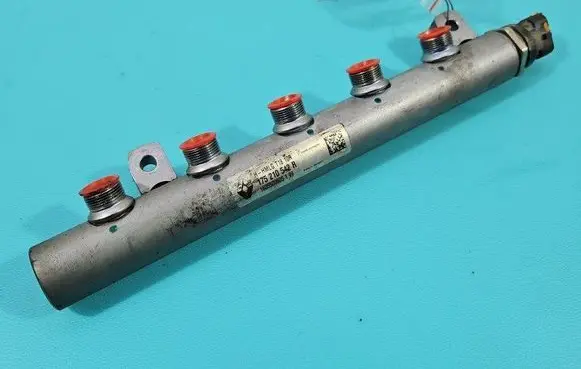 Nissan X-Trail T32 Fuel main line pipe 175210542R IMPRK1430179