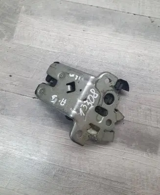 Audi A3 S3 8P Tailgate/trunk/boot lock/catch/latch 8K9827505 1133809