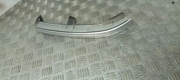 Under headlight/headlamp trim