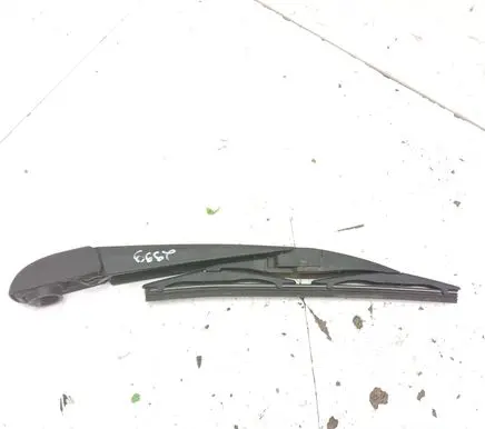 Toyota Prius+ (ZVW40) Rear wiper blade arm 